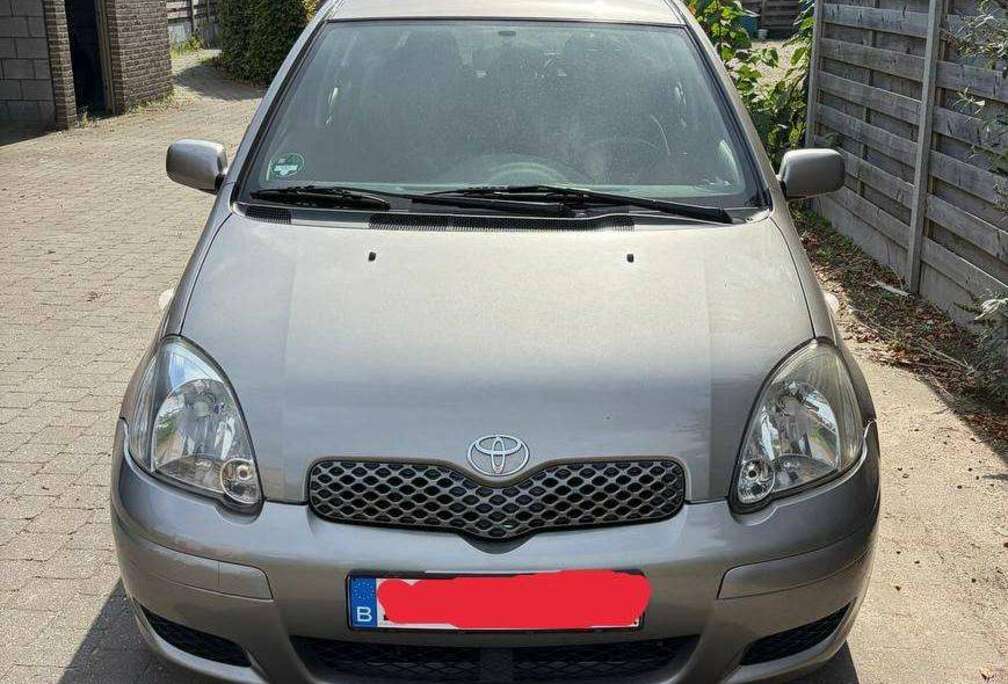 Toyota 1.3i VVT-i 16v Linea Luna