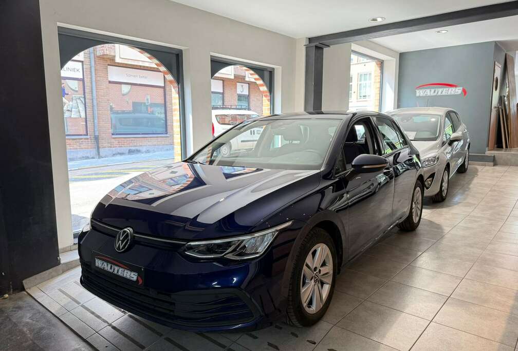 Volkswagen Golf 1.0 eTSI OPF DSG Life