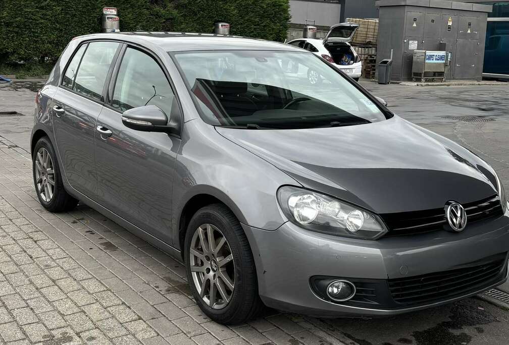 Volkswagen Golf 1.6 CR TDi Trendline