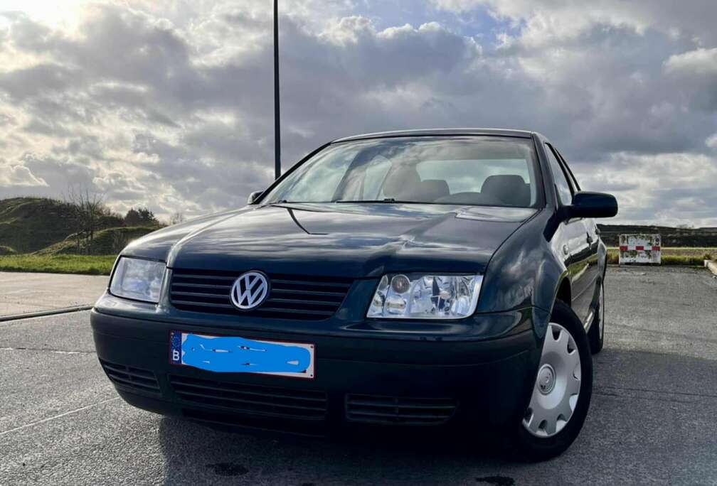 Volkswagen Bora 1.6i 16v Base
