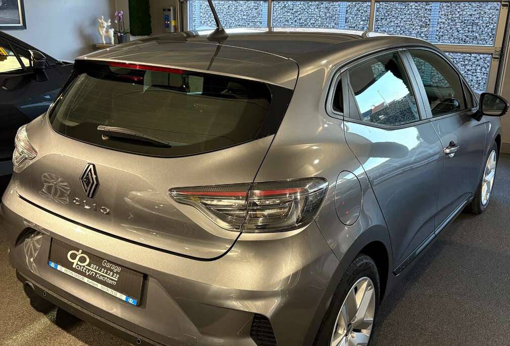 Renault Clio TCe 90 EVOLUT,ZETELVERWARMING,ACHTERUITRIJCAM