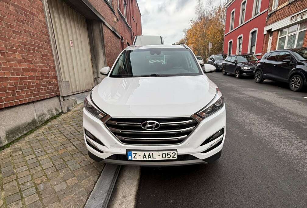 Hyundai Tucson 1700crdi 2 wd 115ch       edition