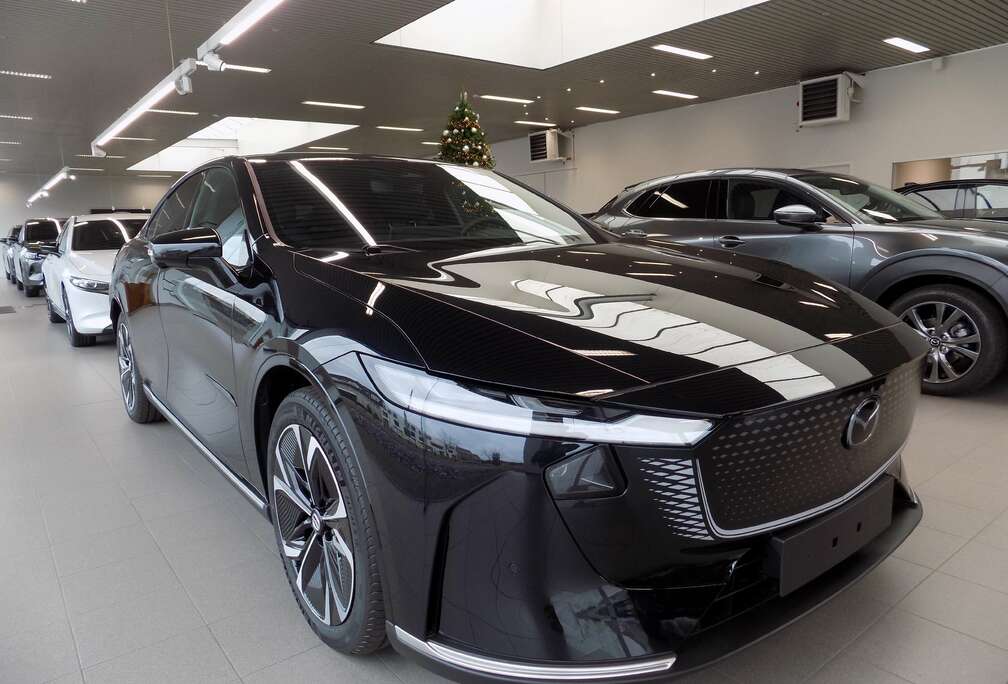 Mazda 6e EV Takumi 68.8 kWh