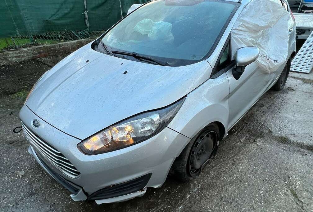 Ford 1.5 TDCi 2013// 103.000km// Ac// Moteur démarre//