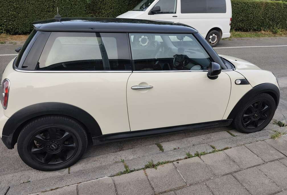 MINI Hatch 1.6 D - 110