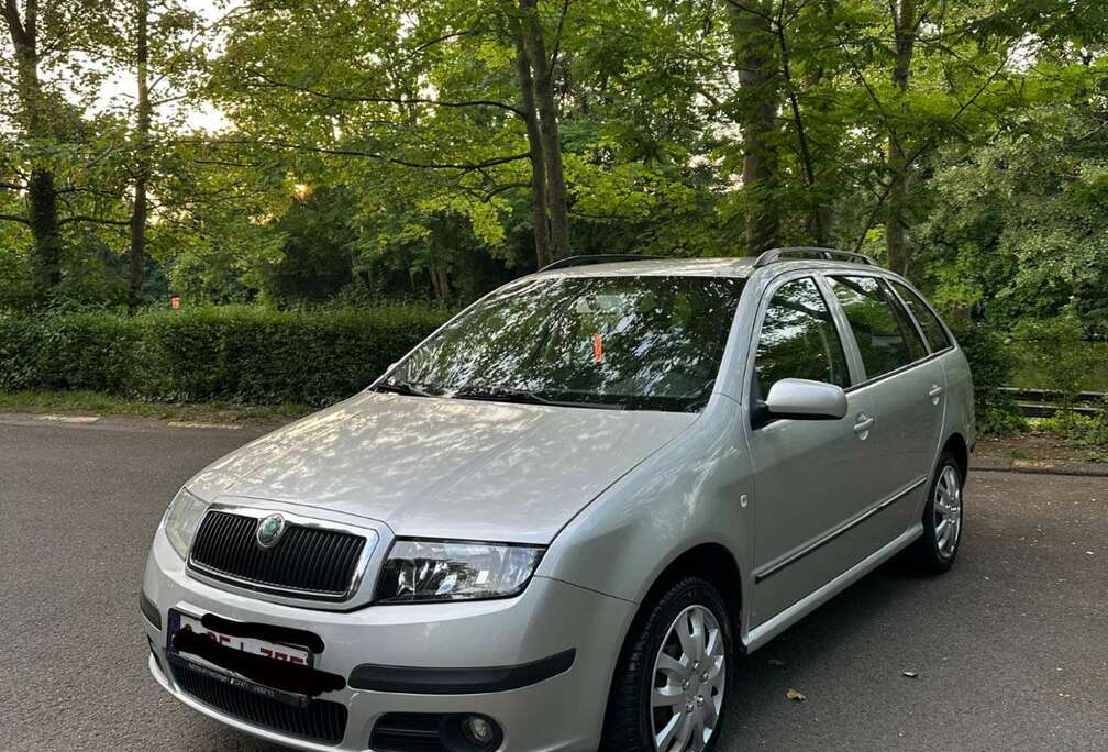 Skoda SW 2.0i Elegance