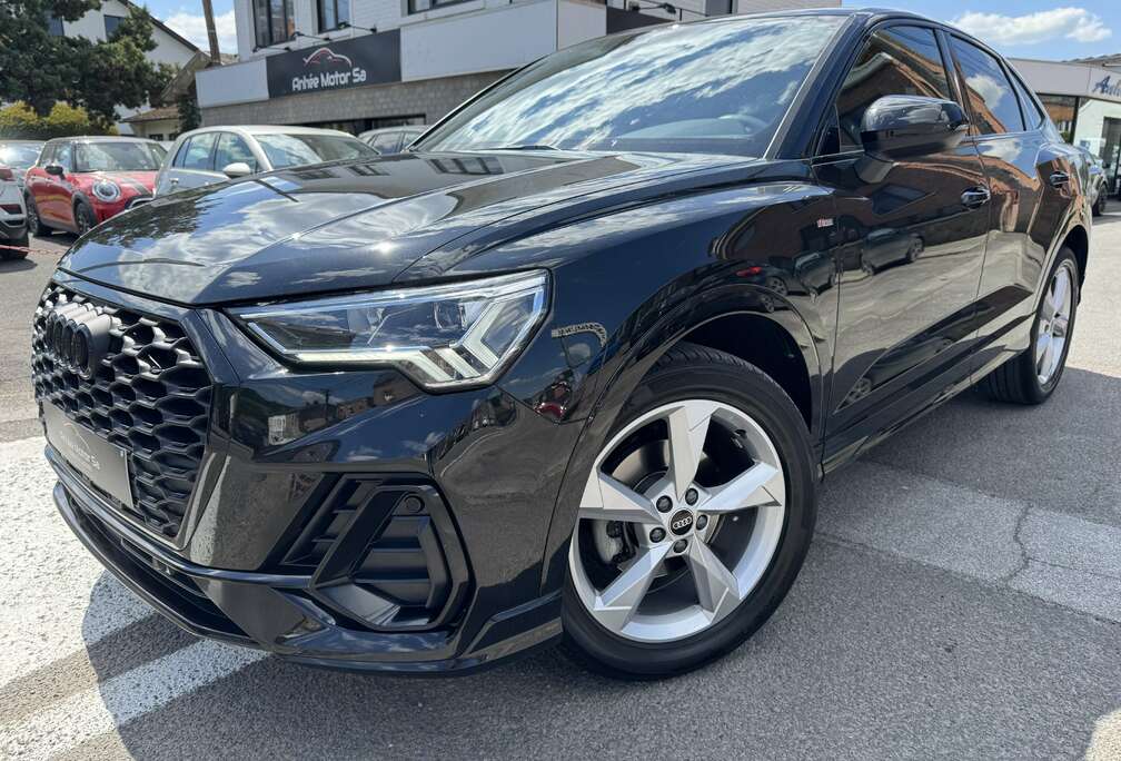 Audi Sportback 35 TFSI S line/Pack Shadow / Pack Sline.