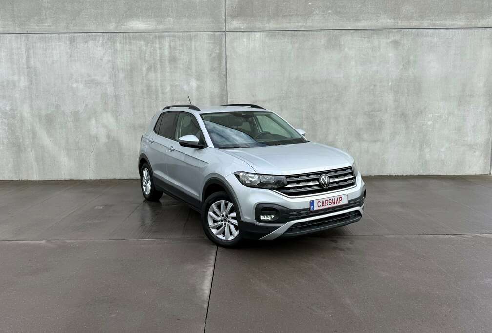 Volkswagen T-Cross 1.0 TSI Life Business DSG / ACC / Cam / Heated seats / Front assist / Lane Assist / CarPlay / USB C