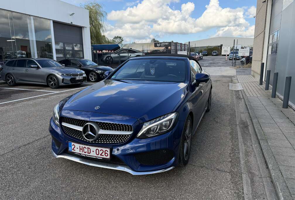 Mercedes-Benz Cabrio 9G-TRONIC AMG Line