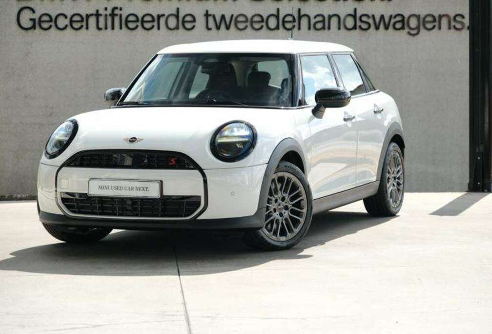MINI Cooper S 5D Essential | OLED | LED | DRIVE ASSIST