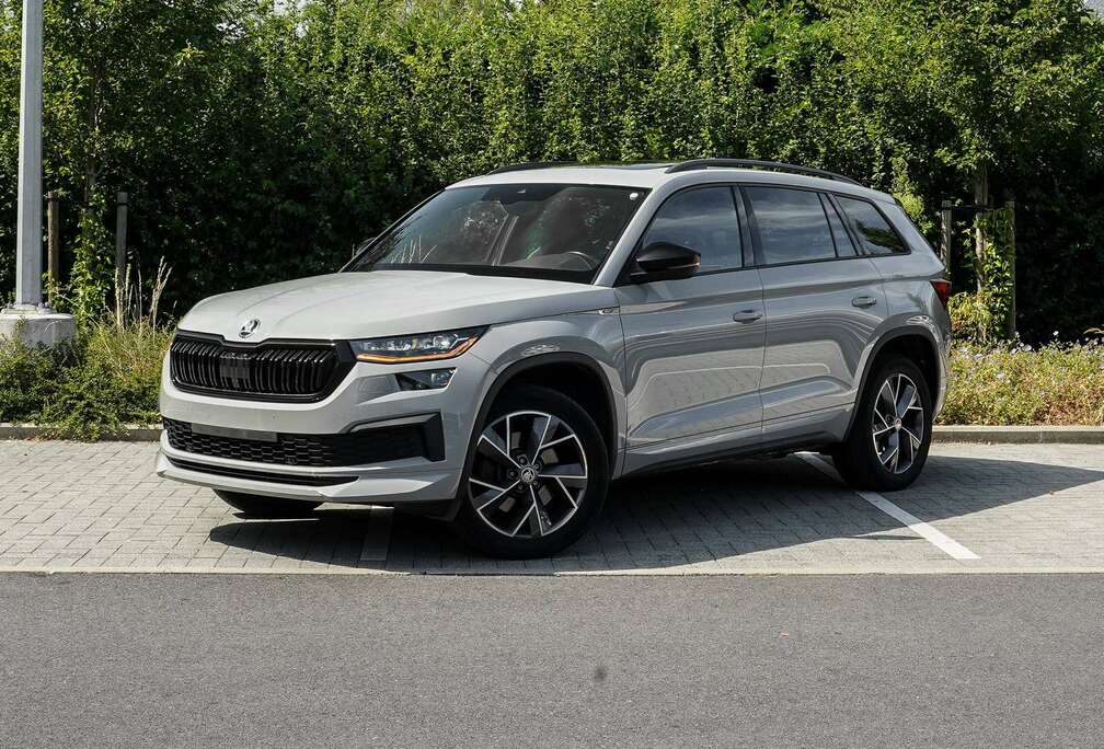 Skoda Kodiaq €31.000 2.0 TDI 150pk DSG7 · 7-zit · Panodak · Matrix LED · Sportpakket · Eerste eigenaar