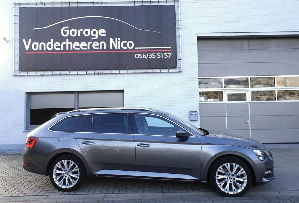 Skoda 1.4TSi Combi PHEV (160kW) PANODAK,CARPLAY,TREKHAAK,CAMERA 360°,DSG,FULL LED,ADAPT. CRUISE,KEYLESS,EL. KOFFER,DAB,NAVI