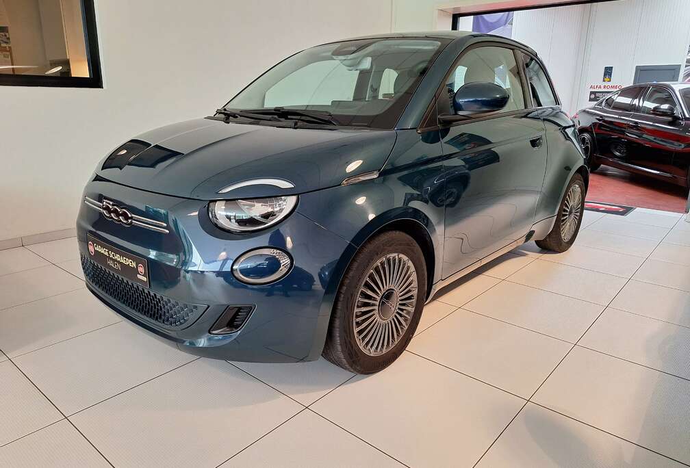 Fiat 500e Icon 320KM