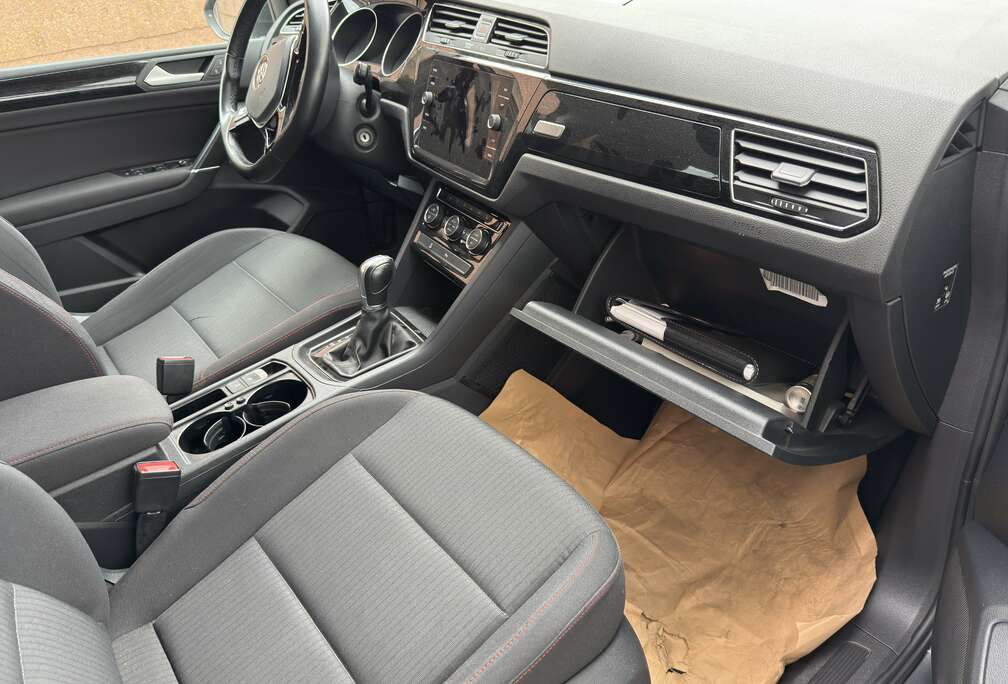 Volkswagen 1.4 TSI (BlueMotion Technology) DSG SOUND