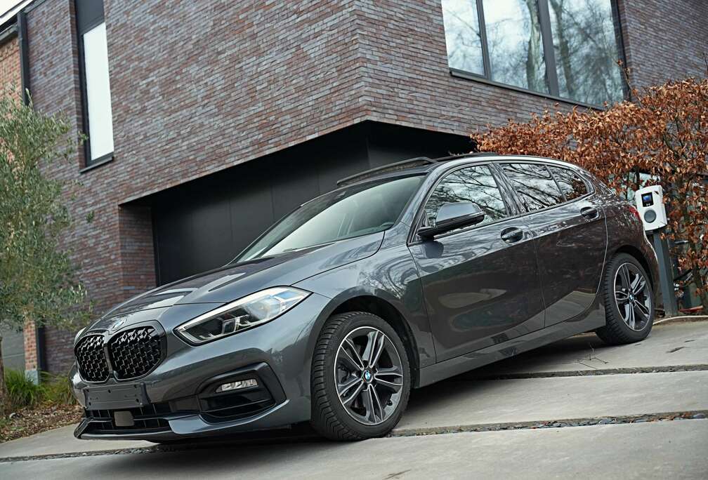 BMW iA Sportline Shadow pack/Pano dak/LED/Carplay/Park