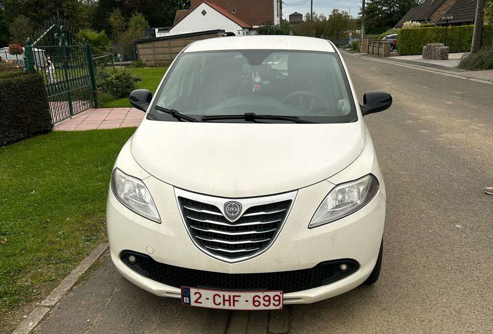 Lancia Ypsilon 1.2i Fire Evo II Platinium