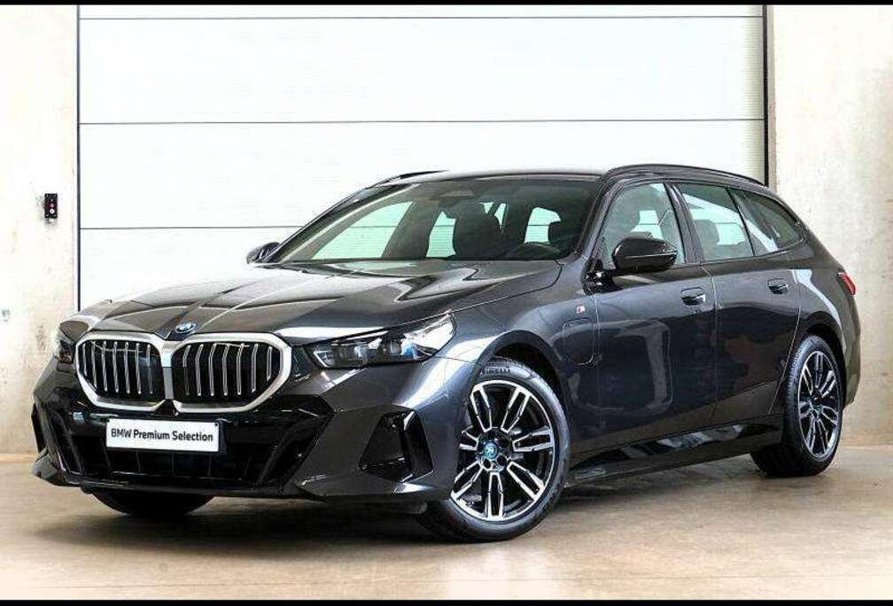 BMW HYBRID - M SPORT - ACC - NAVI