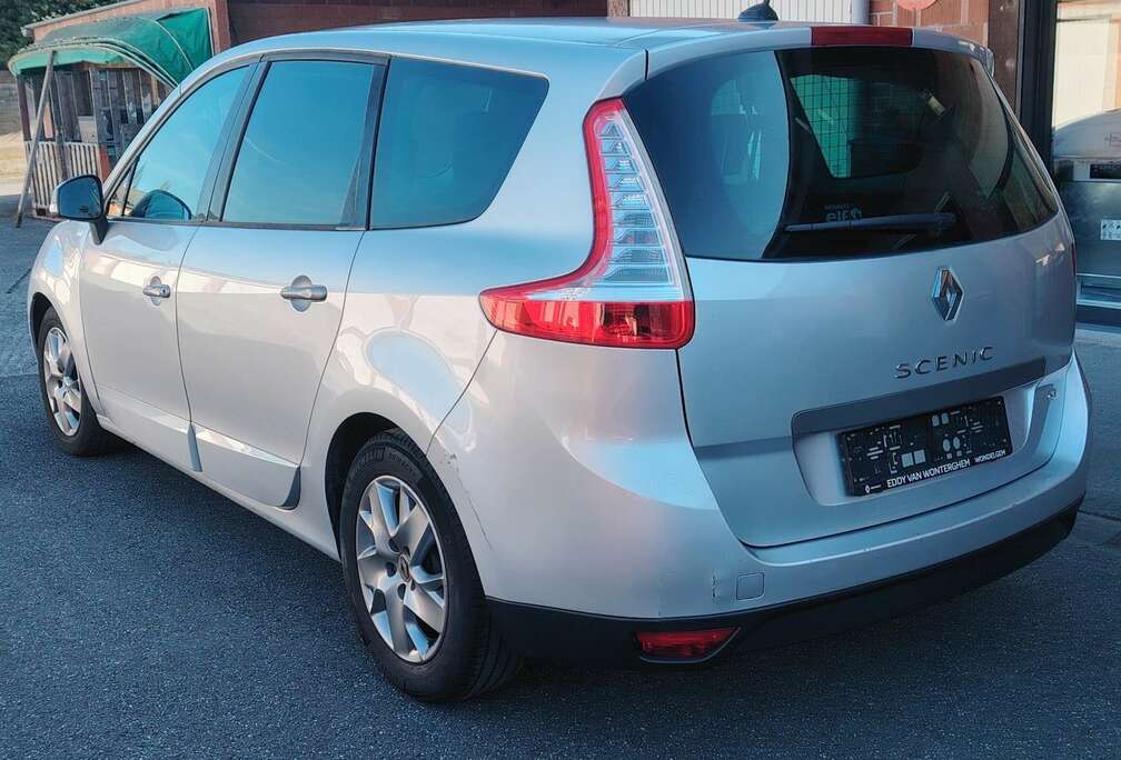 Renault III dCi 110 diesel 7 places