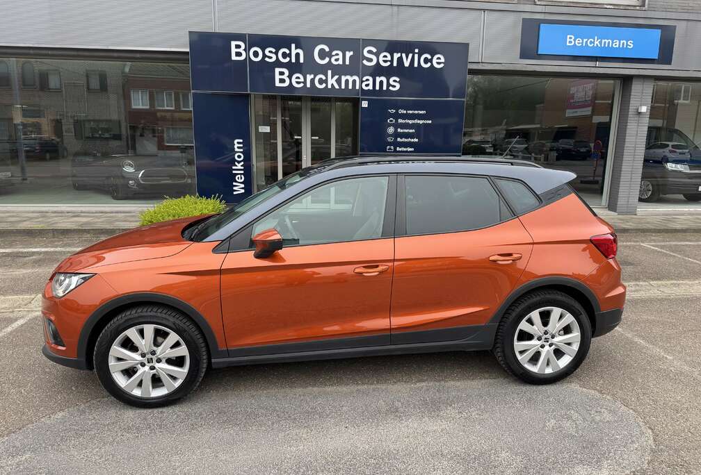 SEAT Style1.0 DSG 115PK uitstekende staat 6500KM