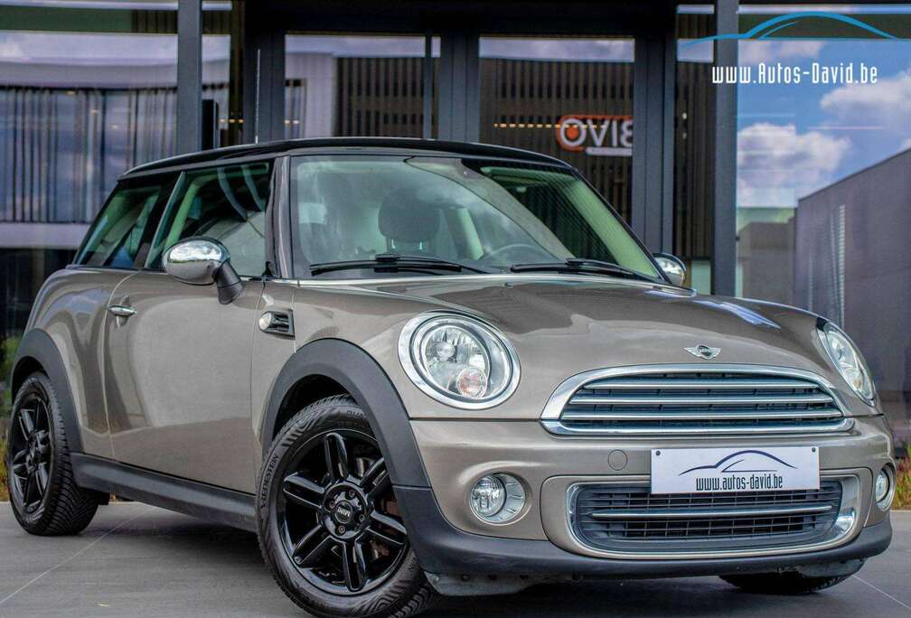 MINI 1.6i / AIRCO / ISOFIX / PARKEERSENSOREN