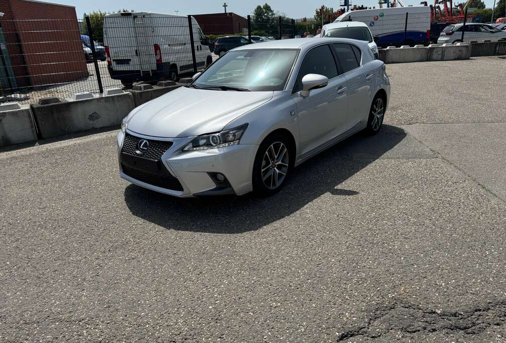 Lexus CT 200h 1.8i Business Edition E-CVT (Fleet)