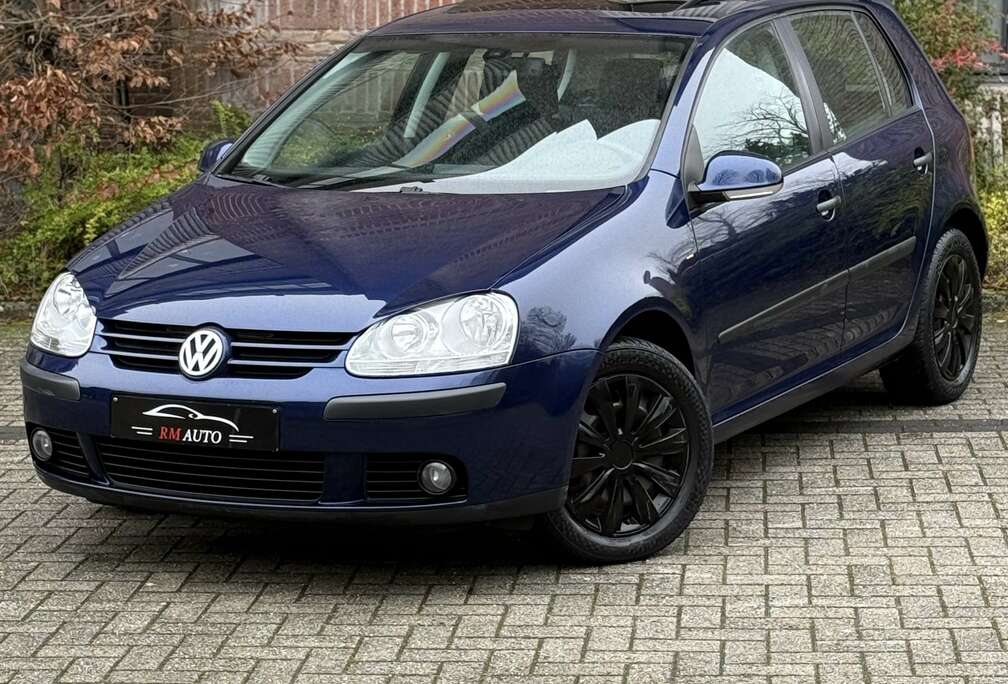 Volkswagen Vw Golf 5 1.6 FSI Essence Automatique 97.000km