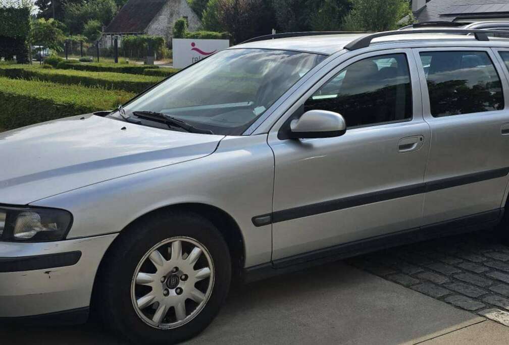 Volvo V70 2.4 Turbo - D5 AWD Classic (17J) Gear