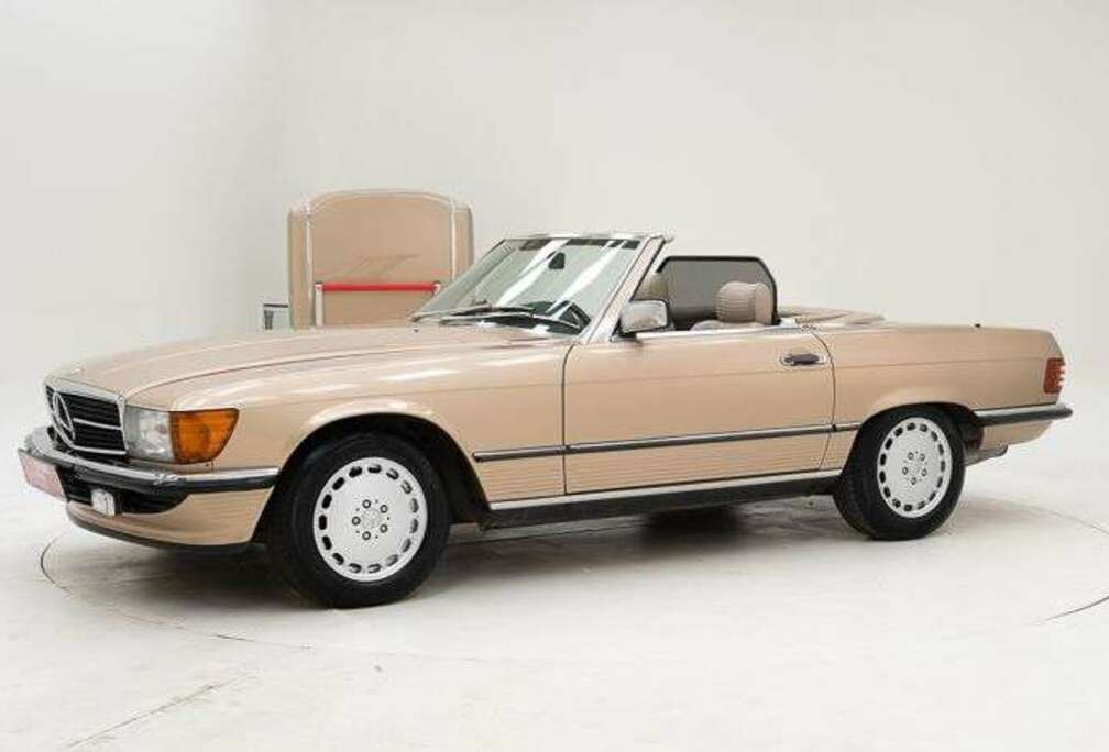 Mercedes-Benz + Hardtop \'88 CH82888