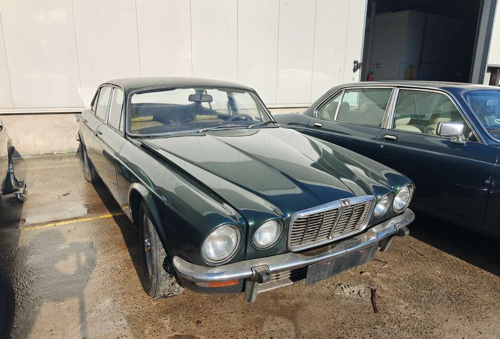 Jaguar Series 2 (1977) 4.2