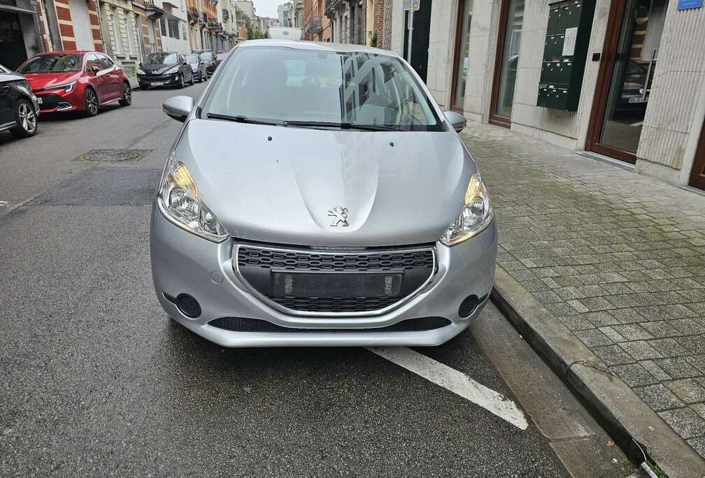 Peugeot 1.2i Active