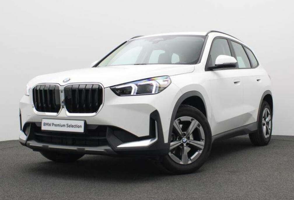 BMW AUTOMAAT - NAVI - LED -