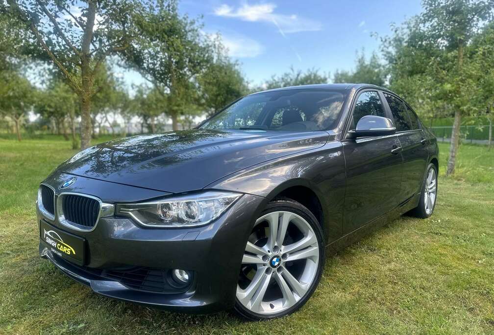 BMW 320i