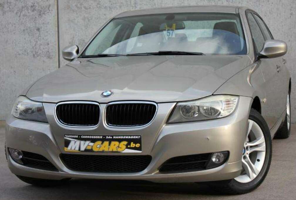 BMW 318i Berline