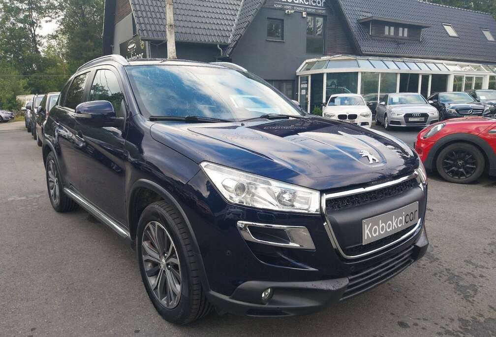 Peugeot 1.6 HDi Allure 4x4 / Toit Pano / GARANTIE 12M