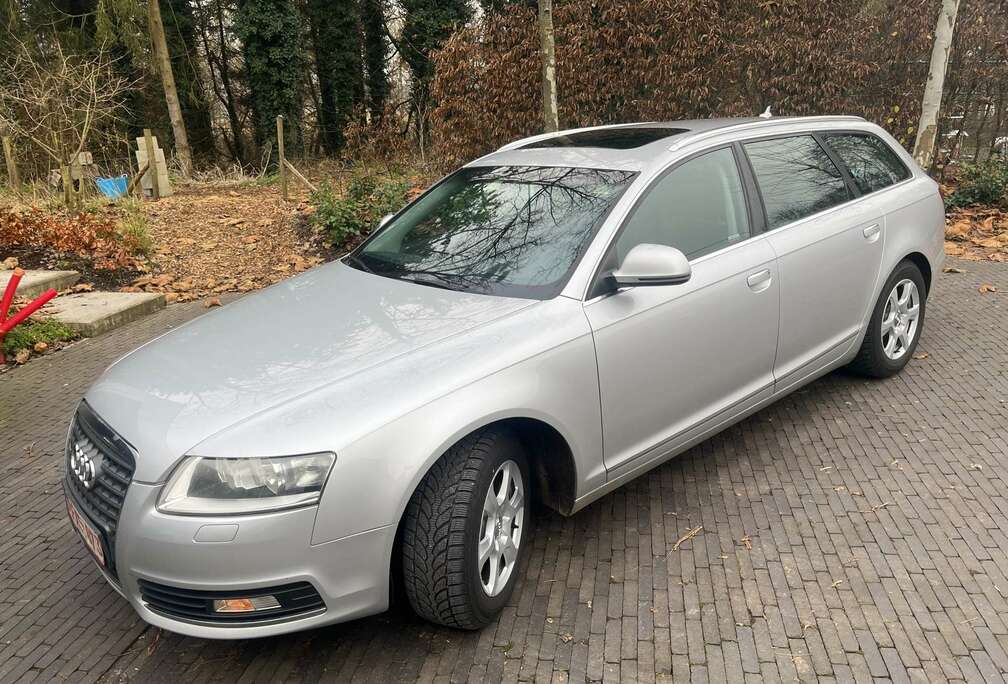 Audi Avant 2.7 TDI DPF quattro tiptronic