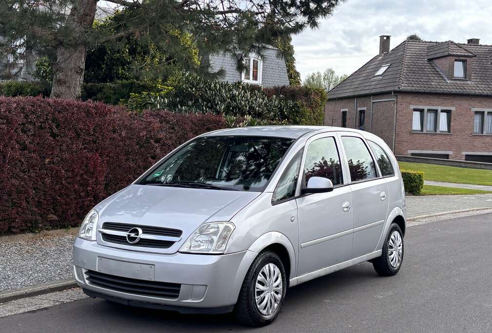Opel Meriva 1.4i Pret A Immatriculé