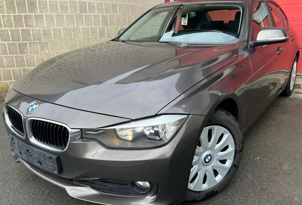 BMW dA + NAVIGATION + CUIR + BOÎTE AUTO