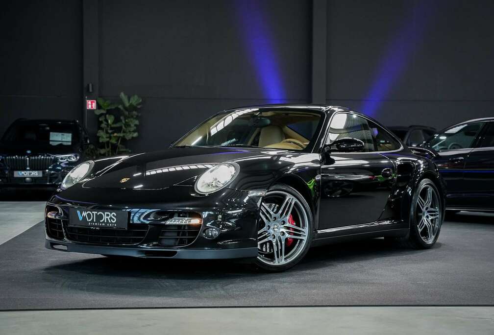 Porsche 997 Turbo - Full Porsche Service  - Full PPF