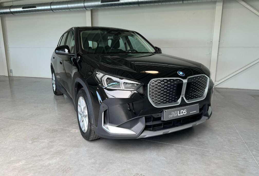 BMW iX1 eDrive20 - Comforttoegang - camera -