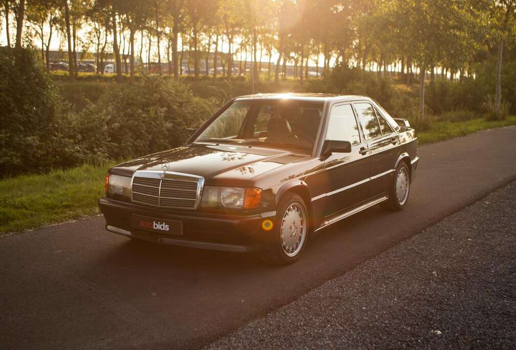 Mercedes-Benz 190 E 2.5-16