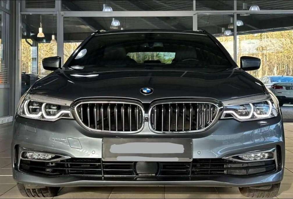 BMW 540i xDrive Touring Aut. Luxury Line