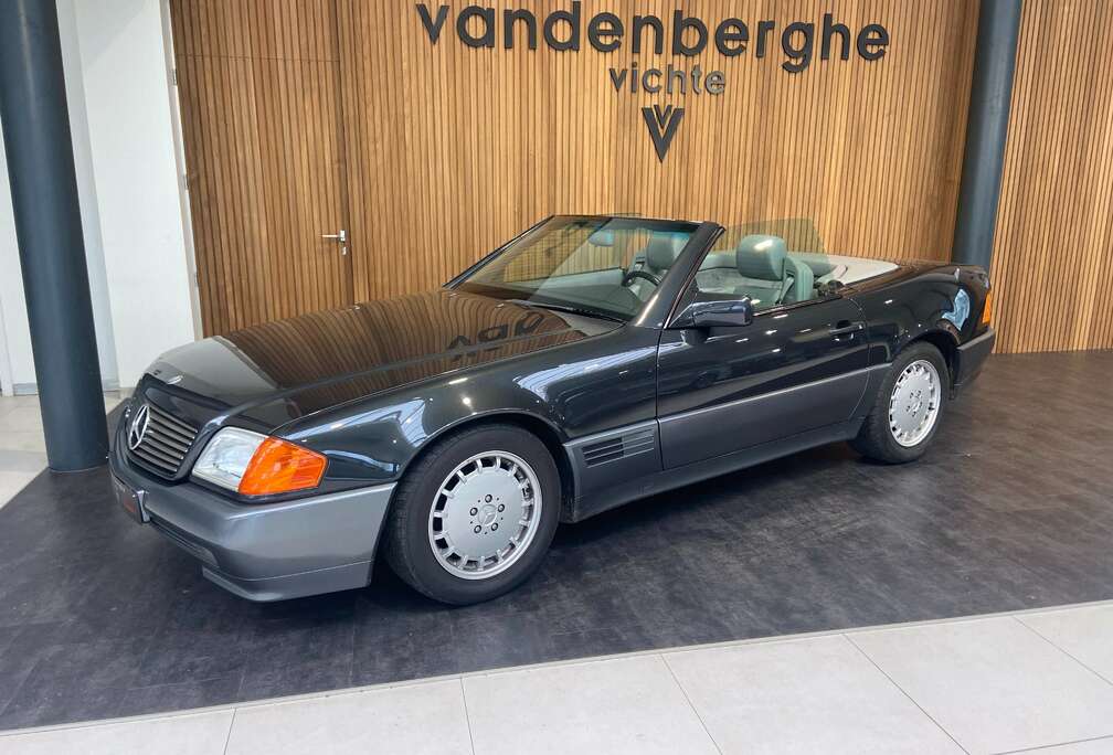 Mercedes-Benz topper - complete historiek