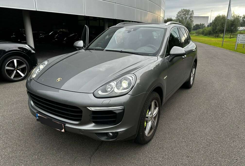 Porsche Cayenne+S+Hybrid+Tiptronic+S