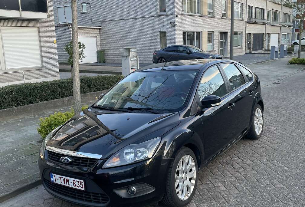 Ford 1.6 Ti-VCT Black Magic