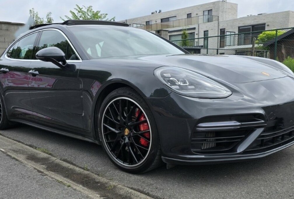 Panamera Turbo V8 549 pk