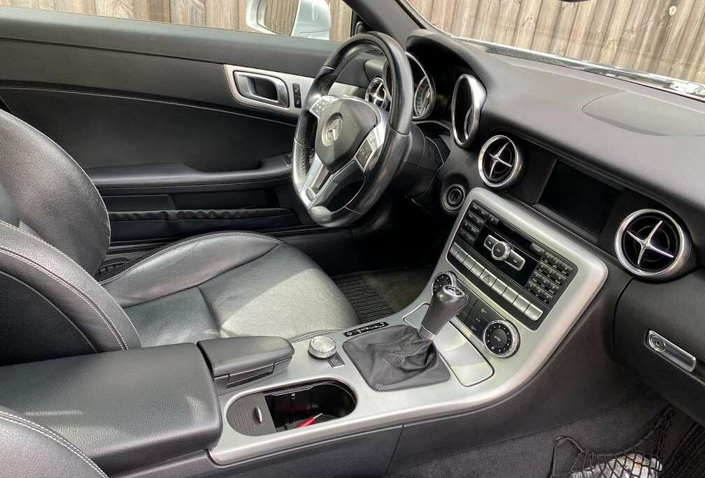 Mercedes-Benz SLK 200