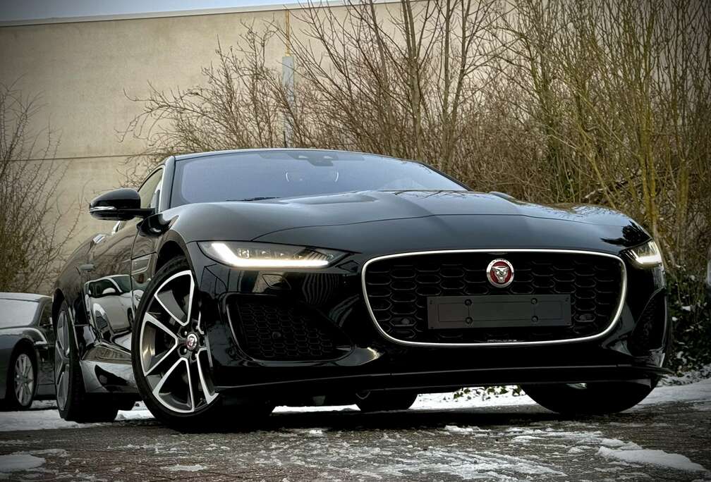 Jaguar F-Type Coupe 2.0 i4 P300 RWD