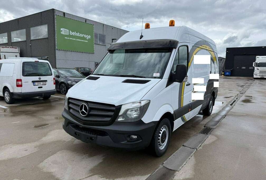 Mercedes-Benz 319 (Stock ID 91499)