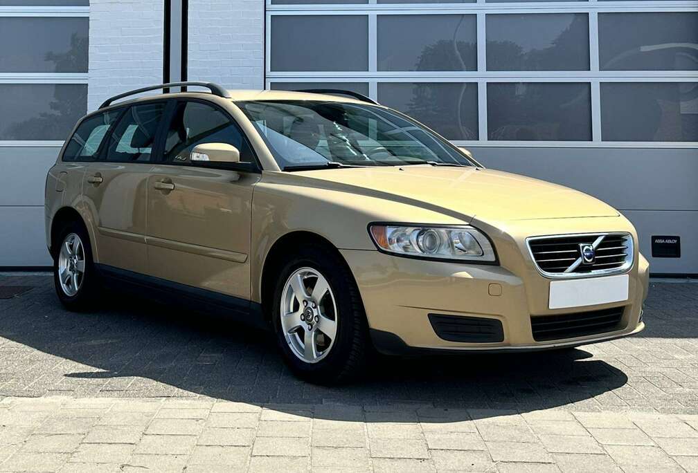Volvo V50 1.6 D Kinetic *Autom. Airco*Alu* EXPORT of handelverkoop