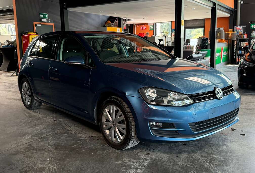Volkswagen Golf 1.2 TSI Highline DSG/automatique/pneu été et hiver/12 mois de garantie